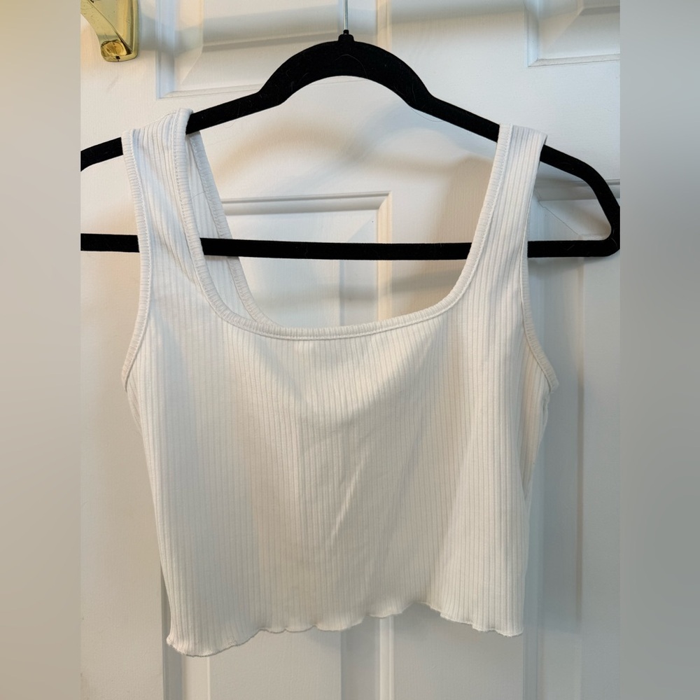 SHEIN White Ribbed Square Neck Cropped Tank - Picture 1 of 1